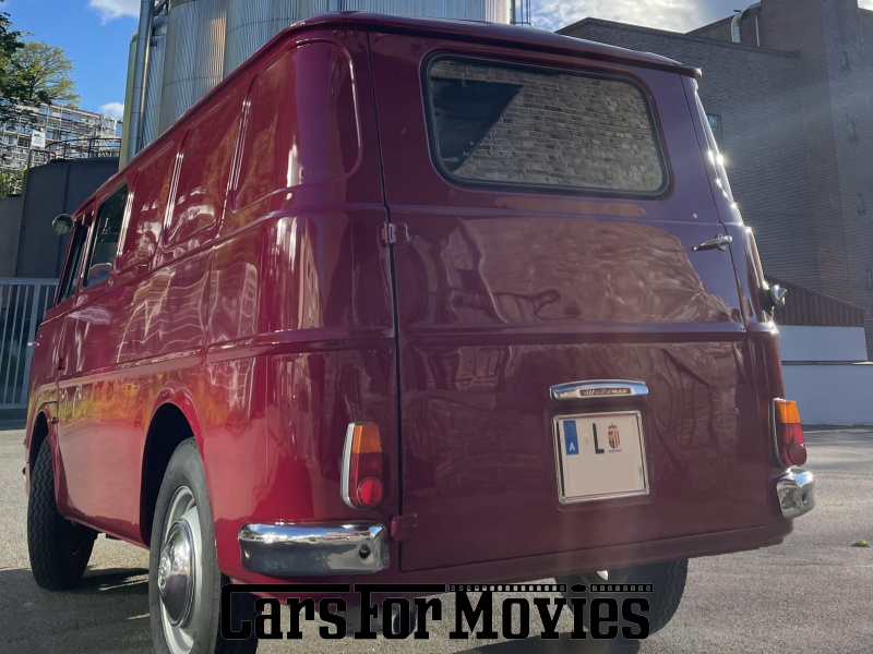 CarsForMovies | Alfa Romeo T10 Romeo 1955 Italien Rot Grau Zivilfahrzeug Transporter außerhalb von Deutschland 7496 Selbstmördertüren